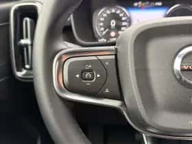 Volvo XC40 (2023) thumbnail 12