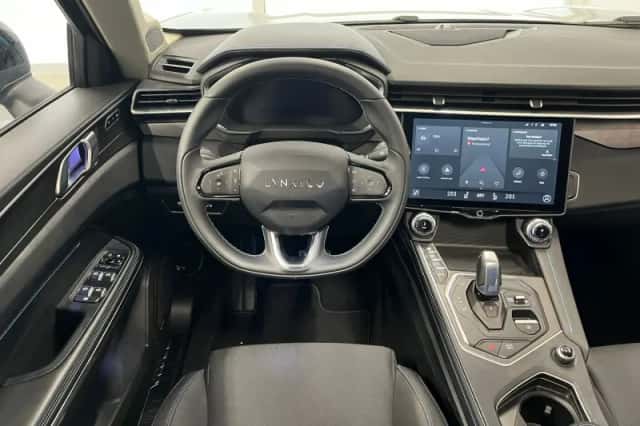 Lynk & Co 01 (2022) thumbnail 4
