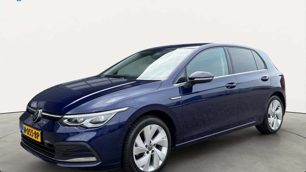 Volkswagen Golf (2020) — foto 1