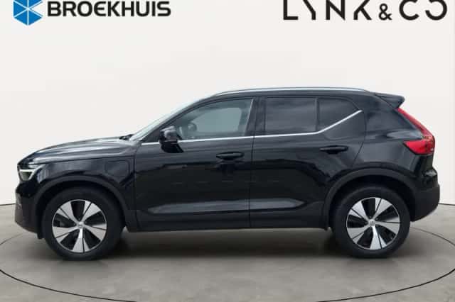 Volvo XC40 (2022) thumbnail 6