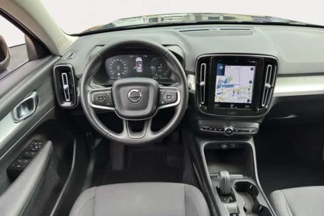 Volvo XC40 (2021) thumbnail 9