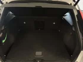 Volvo XC40 (2022) thumbnail 37