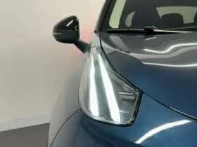 Lynk & Co 01 (2024) thumbnail 4