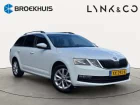 Škoda Octavia (2019) thumbnail 23