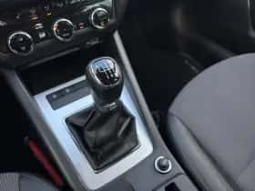 Škoda Octavia (2019) thumbnail 33