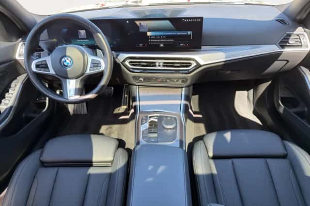 BMW 3-Serie (2024) thumbnail 6