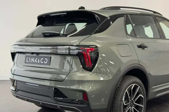 Lynk & Co 01 (2025) thumbnail 8