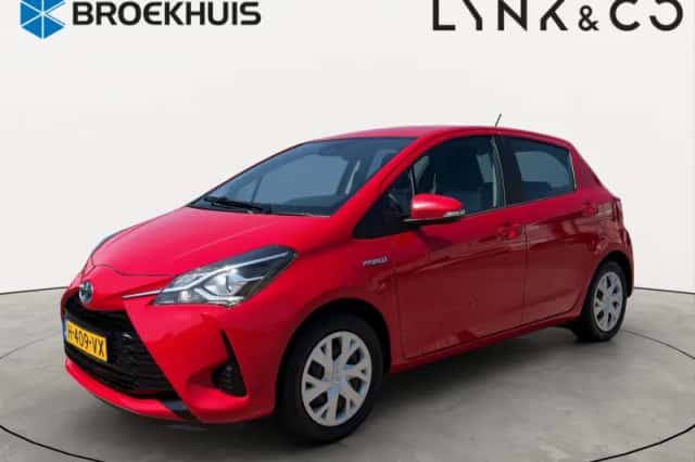 Toyota Yaris (2020) thumbnail 1