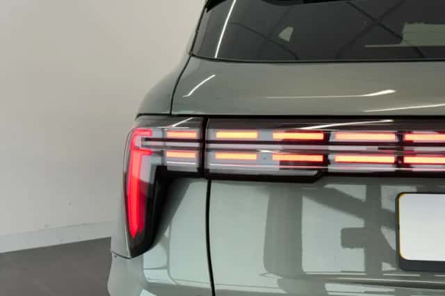 Lynk & Co 01 (2025) thumbnail 9