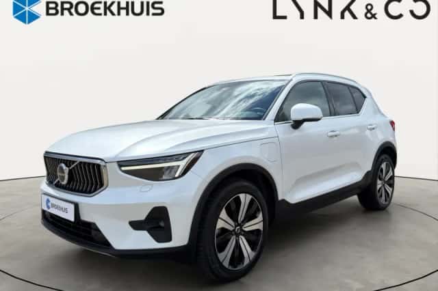 Volvo XC40 (2022) thumbnail 1