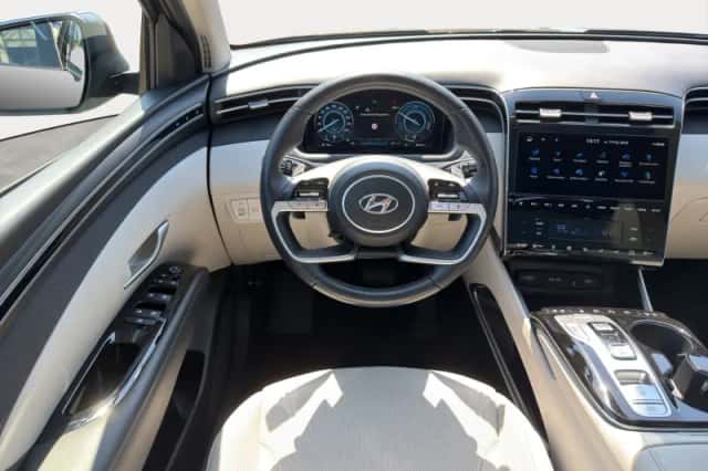 Hyundai Tucson (2023) thumbnail 4