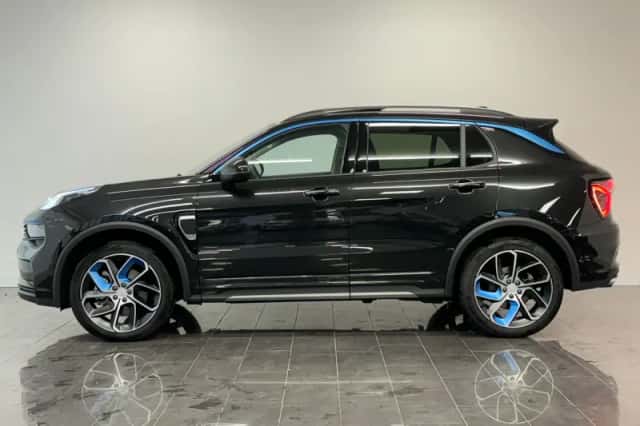 Lynk & Co 01 (2023) thumbnail 3