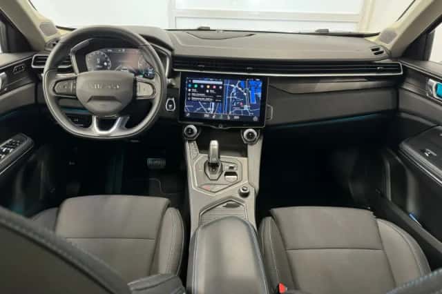 Lynk & Co 01 (2023) thumbnail 5