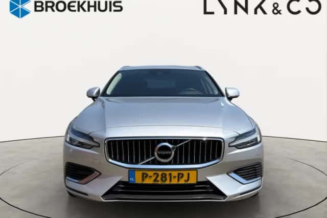 Volvo V60 (2021) thumbnail 6
