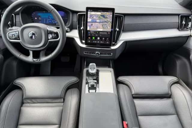 Volvo XC90 (2026) thumbnail 5