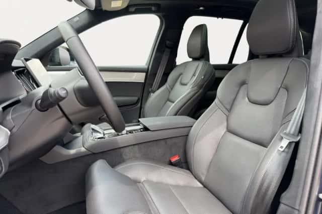 Volvo XC90 (2026) thumbnail 6