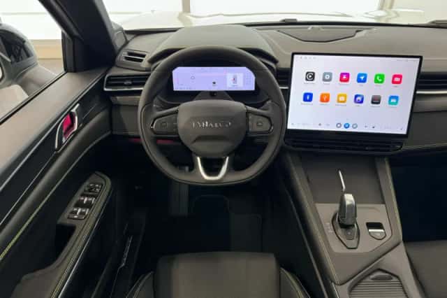 Lynk & Co 01 (2025) thumbnail 4