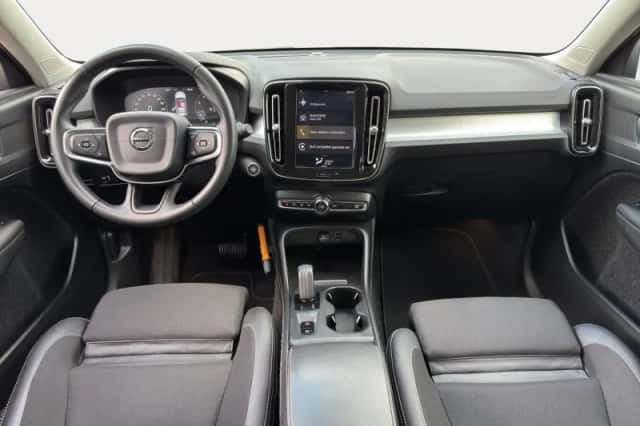 Volvo XC40 (2019) thumbnail 5