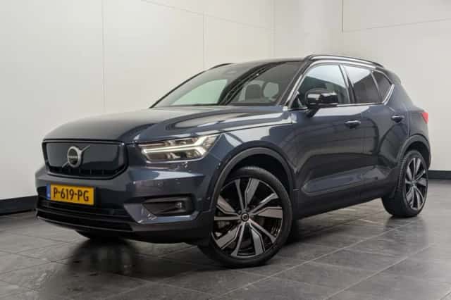 Volvo XC40 (2022) thumbnail 1