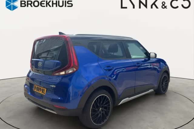 Kia Soul EV (2020) thumbnail 5