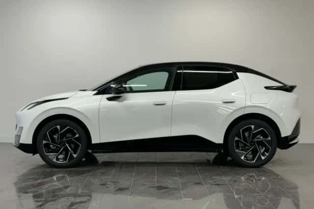 Lynk & Co 02 (2026) thumbnail 6