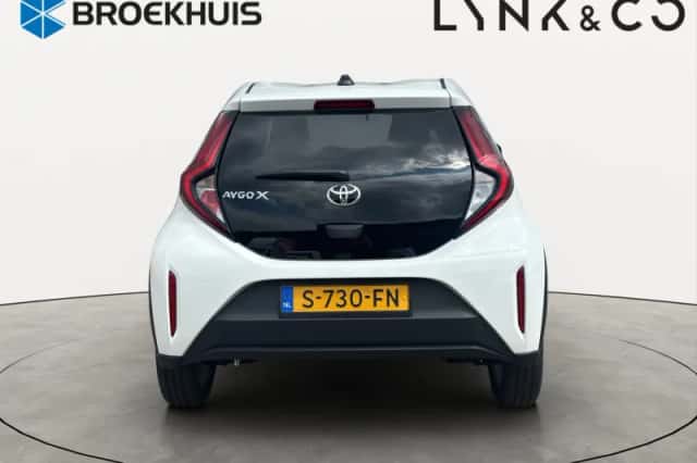 Toyota Aygo X (2023) thumbnail 6