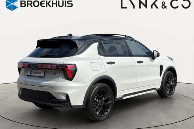 Lynk & Co 01 (2025) thumbnail 6