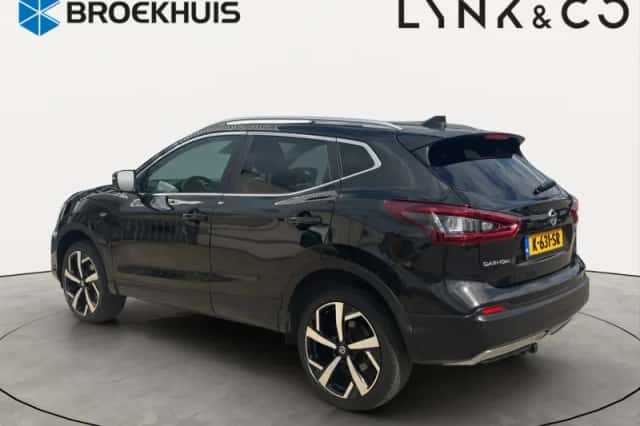 Nissan Qashqai (2021) thumbnail 3