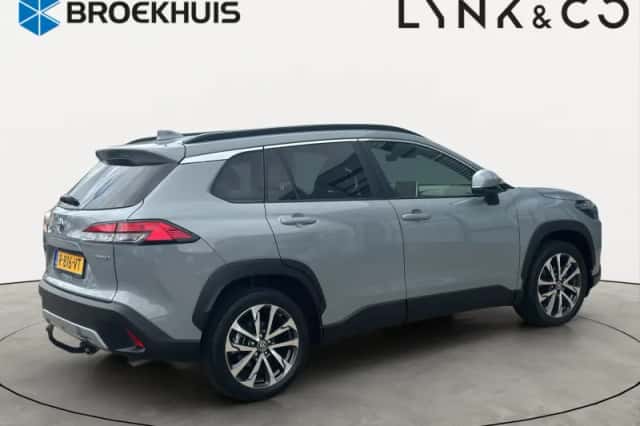 Toyota Corolla (2022) thumbnail 5