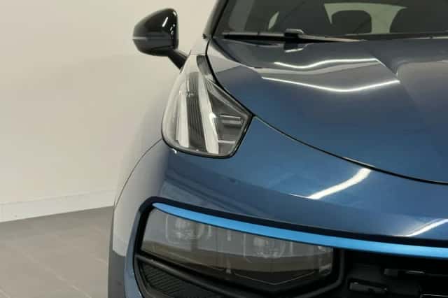 Lynk & Co 01 (2025) thumbnail 4