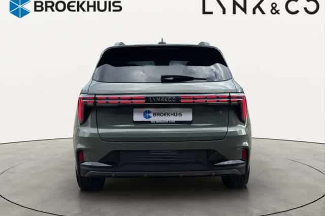 Lynk & Co 01 (2025) thumbnail 4