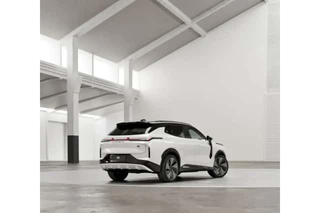 Lynk & Co 08 (2026) thumbnail 4