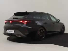 CUPRA Leon Sportstourer (2024) thumbnail 2
