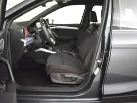 SEAT Arona (2024) thumbnail 5