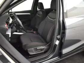SEAT Arona (2024) thumbnail 6