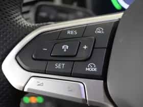 Volkswagen Tiguan (2025) thumbnail 9