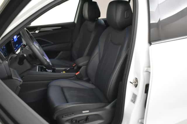 Volkswagen Tiguan (2025) thumbnail 6