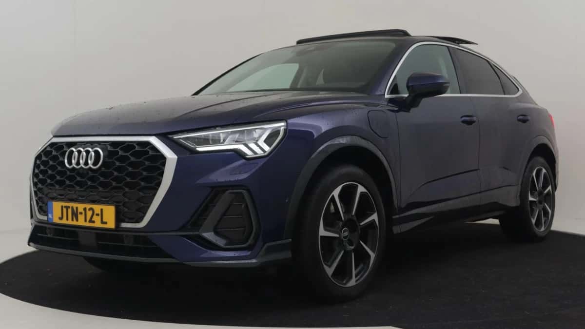 Audi Q3 (2021) — foto 1