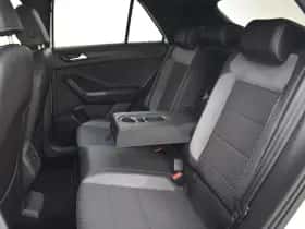 Volkswagen T-Roc (2018) thumbnail 8