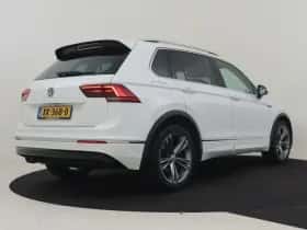 Volkswagen Tiguan (2018) thumbnail 2