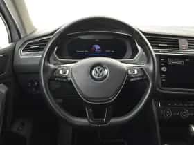 Volkswagen Tiguan (2018) thumbnail 11