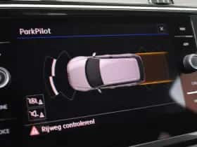 Volkswagen Tiguan (2018) thumbnail 17