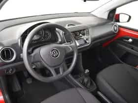Volkswagen Up! (2023) thumbnail 4