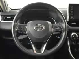Toyota RAV4 (2020) thumbnail 9