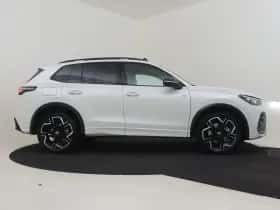 Volkswagen Tiguan (2025) thumbnail 12