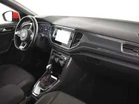 Volkswagen T-Roc (2020) thumbnail 6