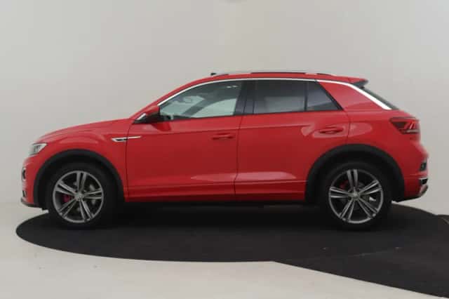 Volkswagen T-Roc (2020) thumbnail 3