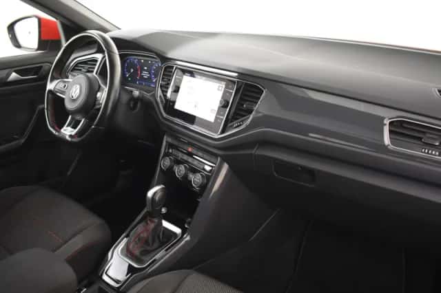 Volkswagen T-Roc (2020) thumbnail 6