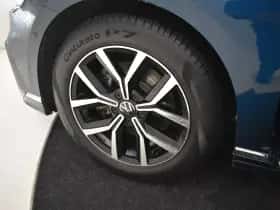 Volkswagen Passat (2022) thumbnail 27