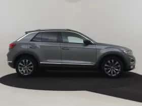 Volkswagen T-Roc (2021) thumbnail 10